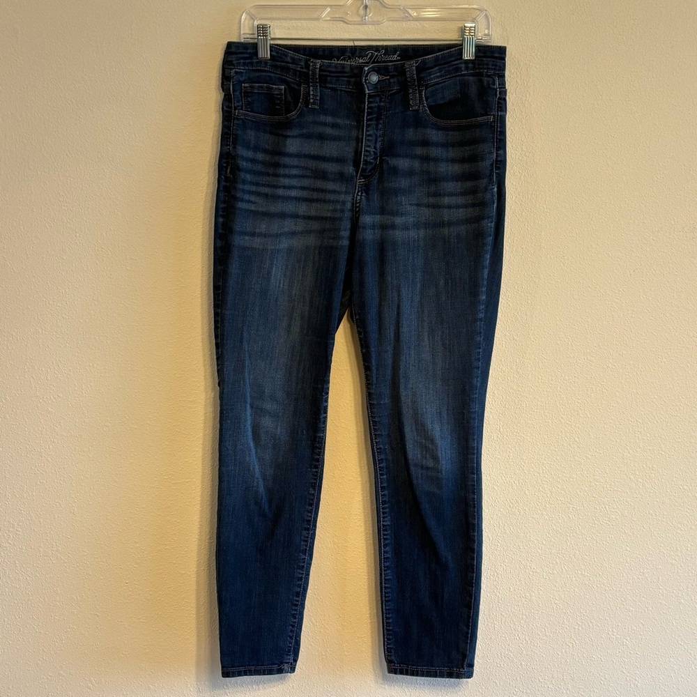 Universal Thread Women's Dark Indigo High Rise Skinny Jeans SZ 10/30R